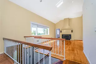 215 Coverly Ave, New York, NY 10301 - Photo 3