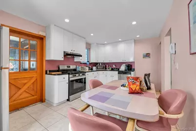 59-30 71st Street, Maspeth, NY 11378 - Photo 7