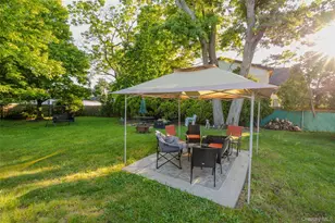 96 Hudson Ave, Brentwood, NY 11717 - Photo 33