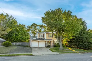 96 Hudson Ave, Brentwood, NY 11717 - Photo 3