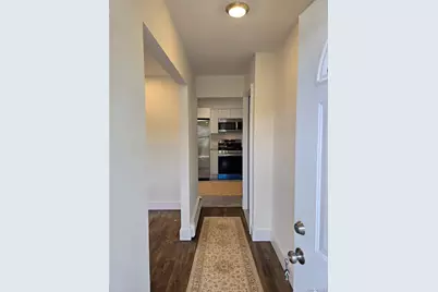 90 Blue Point Road, Selden, NY 11784 - Photo 5