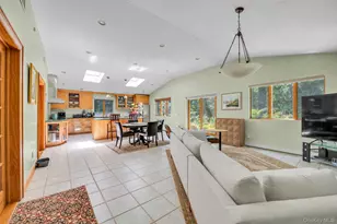 5 Eden Roc Dr, Locust Valley, NY 11560 - Photo 7