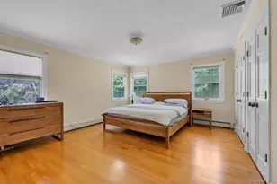 5 Eden Roc Dr, Locust Valley, NY 11560 - Photo 15