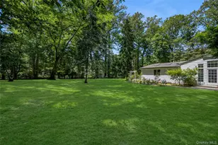 5 Eden Roc Dr, Locust Valley, NY 11560 - Photo 21