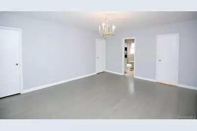 18714 Aberdeen Road, Jamaica, NY 11432 - Photo 13