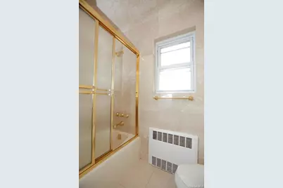 18714 Aberdeen Road, Jamaica, NY 11432 - Photo 15