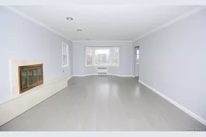 18714 Aberdeen Road, Jamaica, NY 11432 - Photo 11