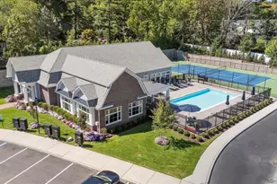 238 Coach Dr, Woodbury, NY 11797 - Photo 39