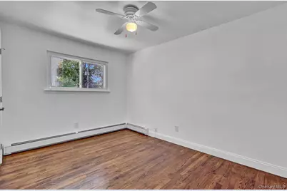 9 Taft Court, Deer Park, NY 11729 - Photo 17