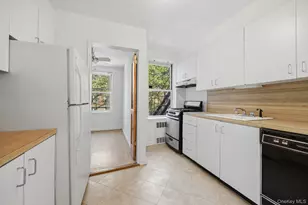 105-24 67th Ave, Forest Hills, NY 11375 - Photo 9