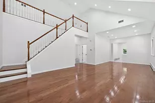 14 Elm St, Bloomingburg, NY 12721 - Photo 9