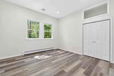 14 Elm Street, Bloomingburg, NY 12721 - Photo 25