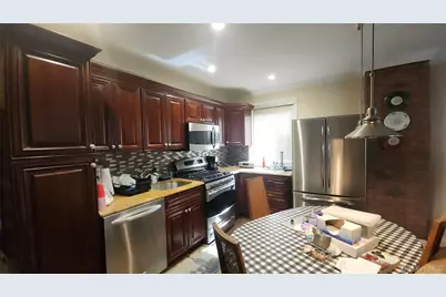 7432 Calamus Avenue, Elmhurst, NY 11373 - Photo 15