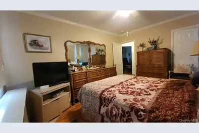 7432 Calamus Avenue, Elmhurst, NY 11373 - Photo 7