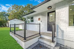 93 Royal Ave, Flanders, NY 11901 - Photo 3