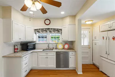 96 Meadow Street, Garden City, NY 11530 - Photo 13