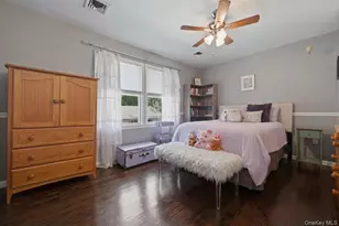 346 Seaford Ave, Massapequa, NY 11758 - Photo 17