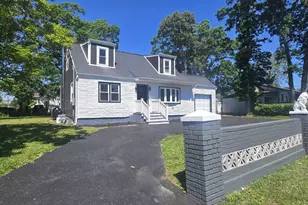 26 Brandon Ave, Amityville, NY 11701 - Photo 5