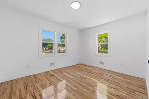 26 Brandon Ave, Amityville, NY 11701 - Photo 21