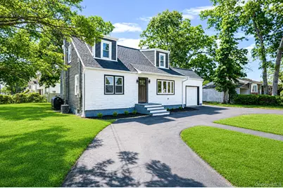 26 Brandon Avenue, Amityville, NY 11701 - Photo 3
