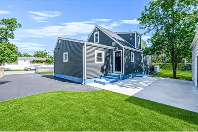 26 Brandon Avenue, Amityville, NY 11701 - Photo 7