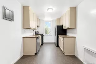 39-76 57th St, Woodside, NY 11377 - Photo 11