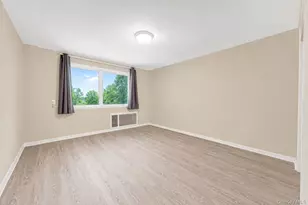 39-76 57th St, Woodside, NY 11377 - Photo 15