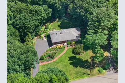 9 East Place, Suffern, NY 10901 - Photo 29