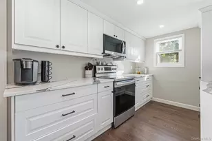 33 Lillian Rd, Nesconset, NY 11767 - Photo 9