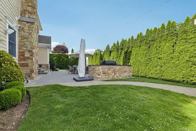 217 Wellington Road, Garden City, NY 11530 - Photo 39