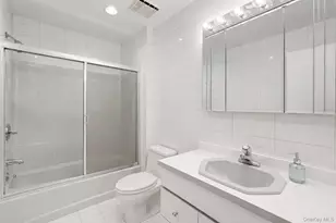 163-14 91st St, Howard Beach, NY 11414 - Photo 11