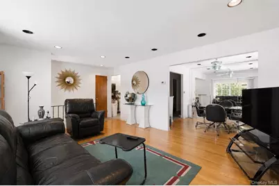 16314 91st Street, Howard Beach, NY 11414 - Photo 7