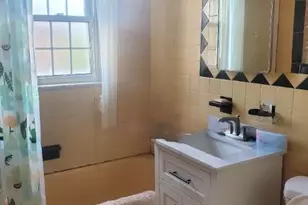 55-05 84th St, Elmhurst, NY 11373 - Photo 15
