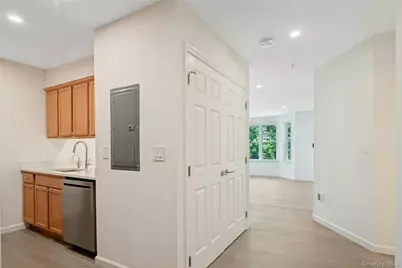 314 Sutton Drive #314, Mount Kisco, NY 10549 - Photo 3