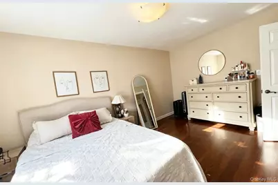 6968 137th Street #1B, Flushing, NY 11367 - Photo 7
