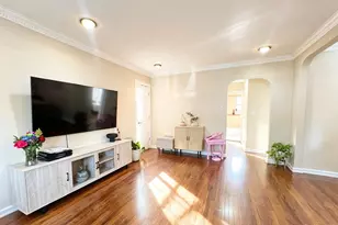 69-68 137th St, Flushing, NY 11367 - Photo 3