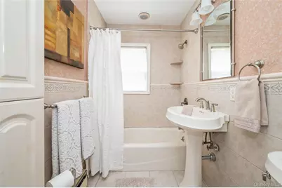 49 Harness Lane, Levittown, NY 11756 - Photo 23
