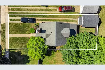 2456 Rockville Centre Parkway, Oceanside, NY 11572 - Photo 37