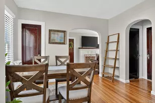 2456 Rockville Centre Pkwy, Oceanside, NY 11572 - Photo 11