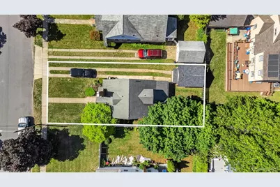 2456 Rockville Centre Parkway, Oceanside, NY 11572 - Photo 35
