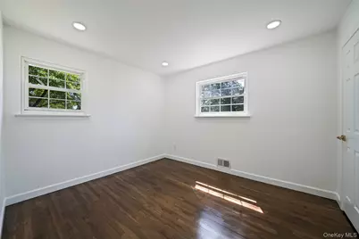 267 Woodhull Avenue, Port Jefferson Station, NY 11776 - Photo 11