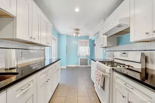 63 Amherst Rd, Valley Stream, NY 11581 - Photo 9