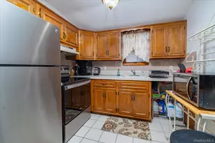 147-24 230th Pl, Springfield Gardens, NY 11413 - Photo 11