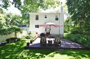 51 Spar Dr, Mastic Beach, NY 11951 - Photo 37