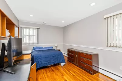 19 Knoll Lane, Smithtown, NY 11787 - Photo 21