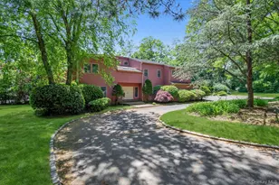 244 Store Hill Rd, Old Westbury, NY 11568 - Photo 37