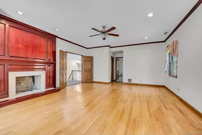 244 Store Hill Road, Old Westbury, NY 11568 - Photo 15