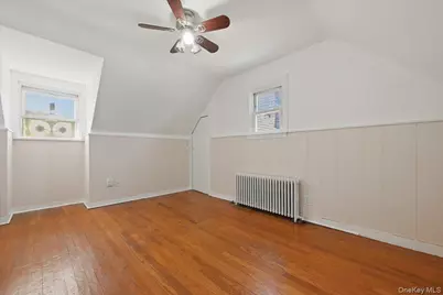 2395 Yorktown Street, Oceanside, NY 11572 - Photo 21