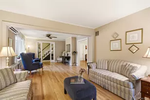 4 Landing Meadow Rd, Smithtown, NY 11787 - Photo 11