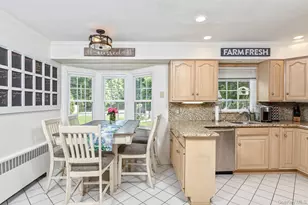 66 Cygnet Dr, Smithtown, NY 11787 - Photo 9